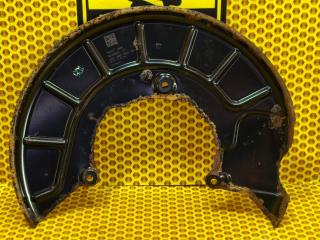 Пыльник тормозного диска передний левый Volkswagen Golf 2012 Б/У Пыльник тормозного диска передний левый Volkswagen Golf 2012