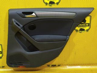 Обшивка двери задняя правая Volkswagen Golf 2012