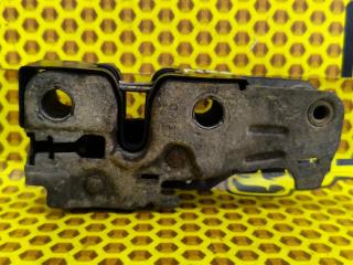 Замок капота Volkswagen Golf 2012