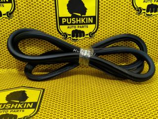 Уплотнитель на проем передний левый Volkswagen Golf 2012