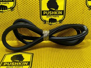 Уплотнитель на проем задний левый Volkswagen Golf 2012