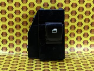 Кнопка стеклоподъемника задняя левая Hyundai Solaris 2020