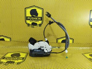 Замок двери передний правый Skoda Octavia 2016