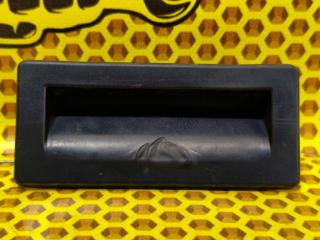 Кнопка открывания багажника задняя Skoda Octavia 2016