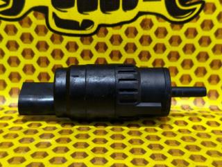 Насос омывателя лобового стекла Skoda Octavia 2016