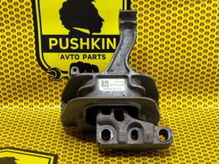 Опора двигателя правая Skoda Octavia 2016 Б/У Опора двигателя правая Skoda Octavia 2016