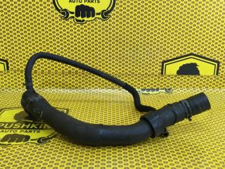 Патрубок радиатора верхний Skoda Octavia 2016