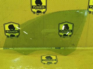 Стекло двери переднее левое Skoda Octavia 2016