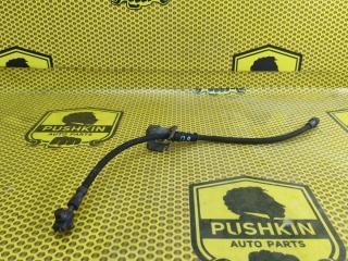 Шланг тормозной передний правый Volkswagen Golf 2012