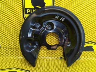 Пыльник тормозного диска задний правый Volkswagen Passat 2013 Б/У Пыльник тормозного диска задний правый Volkswagen Passat 2013