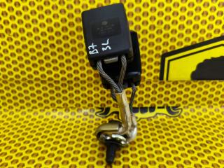 Замок ремня безопасности задний левый Volkswagen Passat 2013 Б/У Замок ремня безопасности задний левый Volkswagen Passat 2013