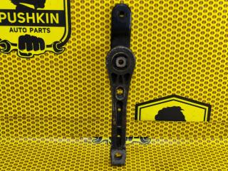 Опора двигателя Volkswagen Passat 2013