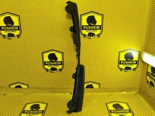 Дефлектор радиатора нижний Volkswagen Passat 2013