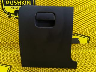 Бардачок водителя Volkswagen Passat 2013