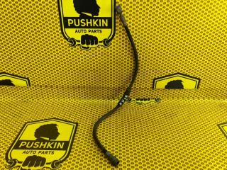 Шланг тормозной передний правый Volkswagen Passat 2013