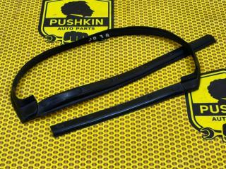 Уплотнитель рамки стекла двери задний правый Kia Ceed 2013