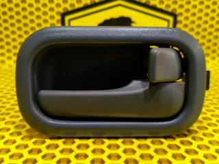 Фото запчасти ручка двери внутренняя передняя правая Nissan Almera Classic 2006 Б/У запчасть Запчасть ручка двери внутренняя передняя правая Nissan Almera Classic 2006