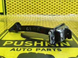 Ограничитель двери передний правый KIA Rio 2012