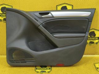 Обшивка двери передняя правая Volkswagen Golf 2011