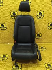 Сиденье переднее левое Volkswagen Golf 2011