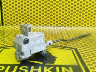 Замок лючка топливного бака Volkswagen Golf 2011