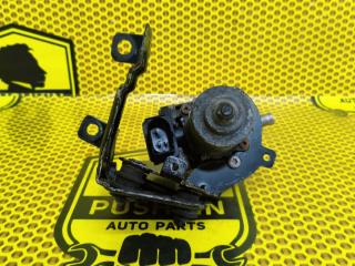 Насос вакуумный Volkswagen Golf 2011