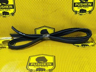 Уплотнитель на проем передний правый Hyundai Solaris 2012