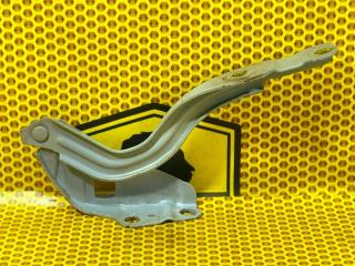 Петля капота левая Hyundai Solaris 2012 Б/У Петля капота левая Hyundai Solaris 2012