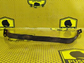 Запчасть крепление топливного бака левое Hyundai Solaris 2012