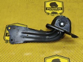 Рычаг продольный задний правый Volkswagen Golf 2011