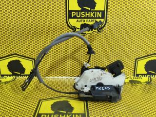 Замок двери задний левый Volkswagen Polo 2016