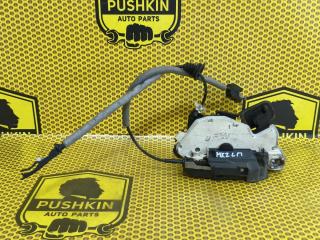 Замок двери передний левый Volkswagen Polo 2016