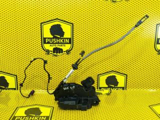 Замок двери передний левый Volkswagen Passat 2017