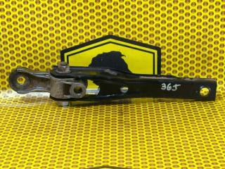 Опора двигателя Volkswagen Passat 2017