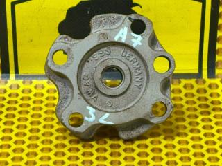 Цапфа задняя левая Skoda Octavia 2014