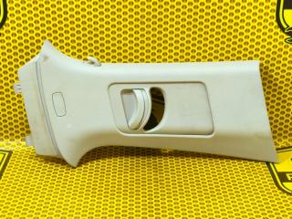 Обшивка стойки центральной верхняя правая Skoda Octavia 2014