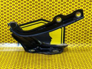 Петля капота левая Skoda Octavia 2014