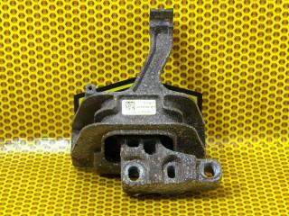 Опора двигателя правая Skoda Octavia 2014 Б/У Опора двигателя правая Skoda Octavia 2014