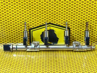 Рейка топливная Skoda Octavia 2014