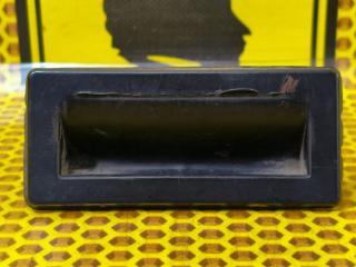 Кнопка открывания багажника задняя Skoda Octavia 2014