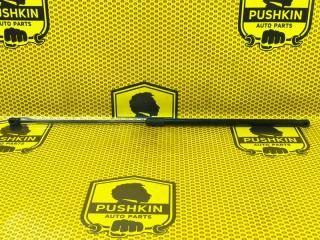 Упор капота Volkswagen Passat 2017 Б/У Упор капота Volkswagen Passat 2017