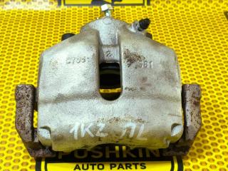 Суппорт передний левый Volkswagen Jetta 2006