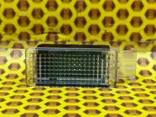 Плафон салонный Volkswagen Passat 2017