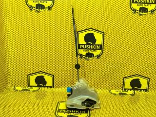 Замок двери задний левый Volkswagen Jetta 2006