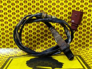 Датчик кислорода нижний левый Volkswagen Jetta 2006