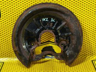 Пыльник тормозного диска задний левый Volkswagen Jetta 2006