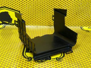 Корпус аккумулятора правый Volkswagen Passat 2006 Б/У Корпус аккумулятора правый Volkswagen Passat 2006