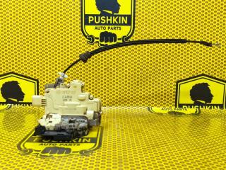 Замок двери задний левый Volkswagen Passat 2006