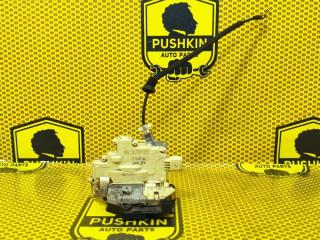 Замок двери передний правый Volkswagen Passat 2006