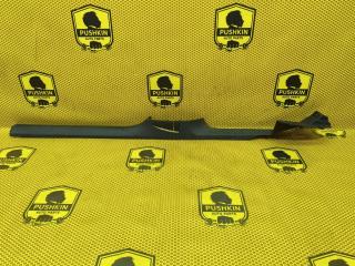 Накладка порога внутренняя правая Volkswagen Passat 2006